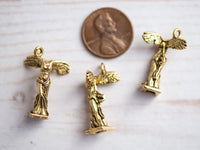 24k Gold Winged Victory of Samothrace Unique Art History Pendant Winged Nike Charm for Jewelry 3D Art Statue Sculpture 0EVE1091