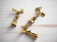 24k Gold Winged Victory of Samothrace Unique Art History Pendant Winged Nike Charm for Jewelry 3D Art Statue Sculpture 0EVE1091