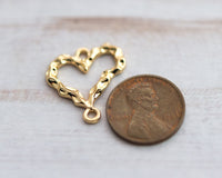 2 Hole Jewelry Connectors Gold Plated Heart Faux Hammered Metal Texture Jewelry Findings Pendants 0EVE1010